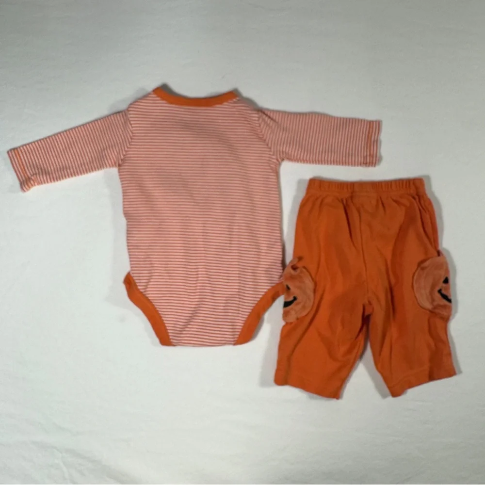 Carters 3 MonthPumpkin Halloween Outfit‎ for Kids